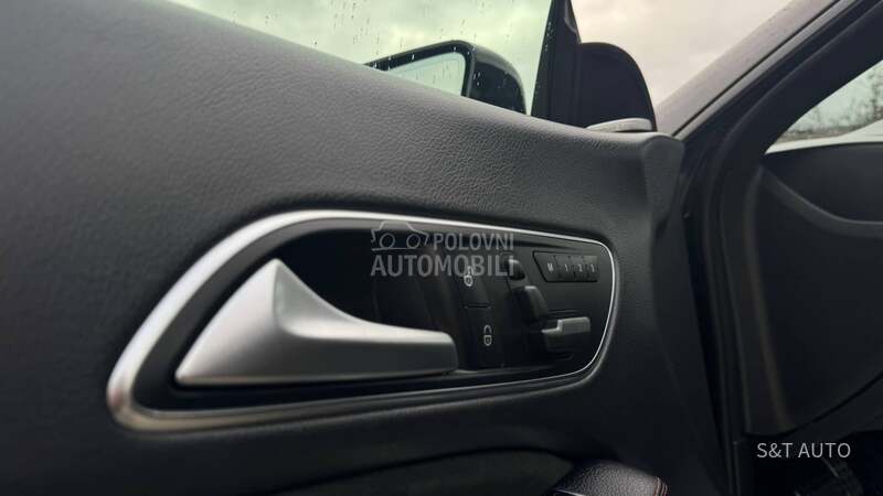 Mercedes Benz CLA 180 1.5DCI/3XAMG/PAN/FUL