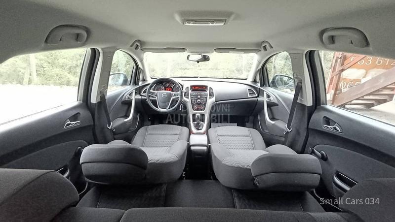 Opel Astra J 1.4t  ACTIVE