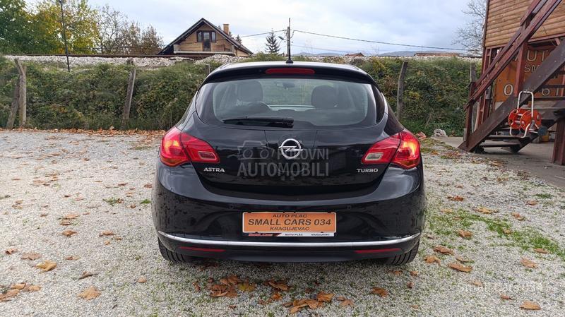 Opel Astra J 1.4t  ACTIVE