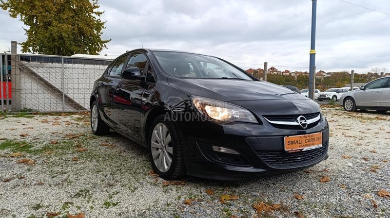 Opel Astra J 1.4t  ACTIVE