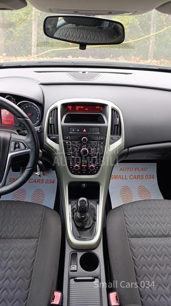 Opel Astra J 1.4t  ACTIVE