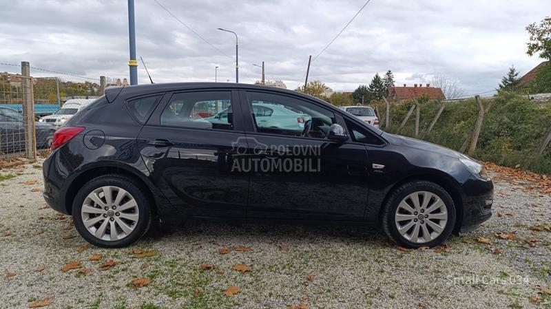 Opel Astra J 1.4t  ACTIVE