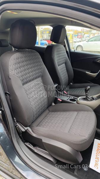 Opel Astra J 1.4t  ACTIVE