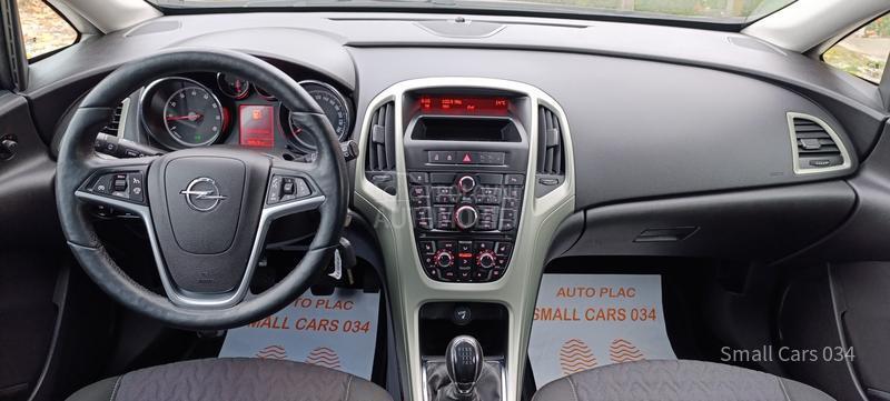 Opel Astra J 1.4t  ACTIVE