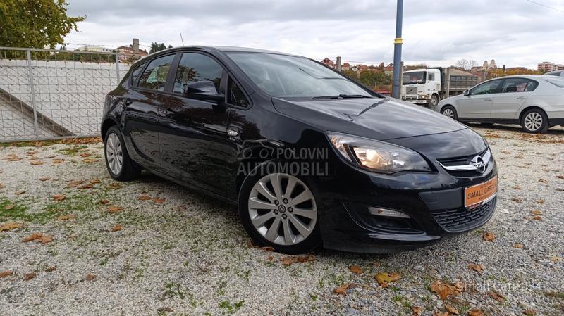 Opel Astra J 1.4t  ACTIVE