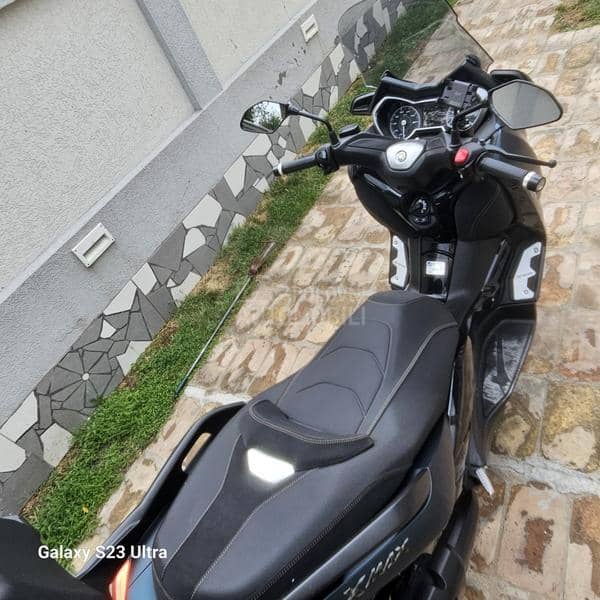 Yamaha Xmax Tech