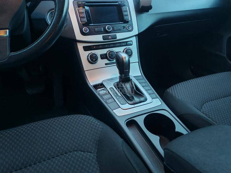 Volkswagen Passat B7 2.0 TDI DSG