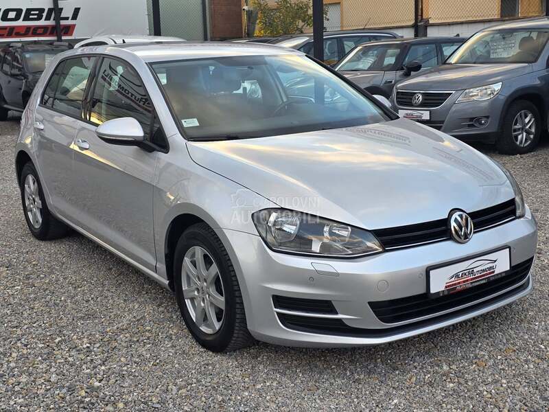 Volkswagen Golf 7 1.6 TDI/N.A.V