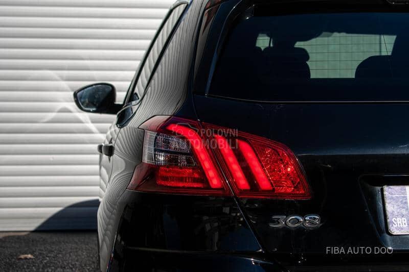 Peugeot 308 1.2 Allure EAT Led