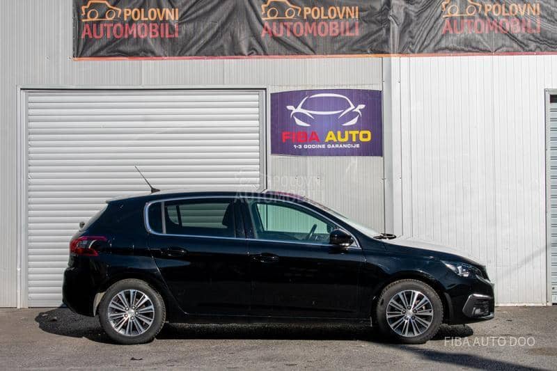Peugeot 308 1.2 Allure EAT Led