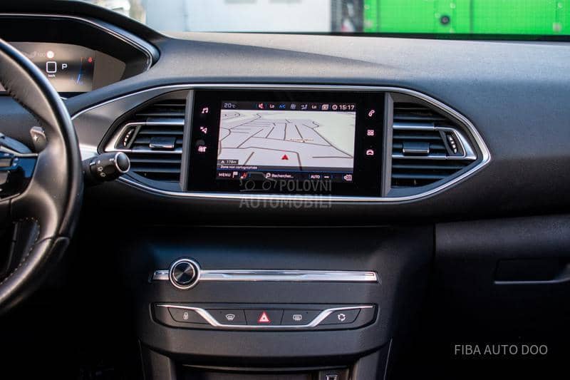 Peugeot 308 1.2 Allure EAT Led