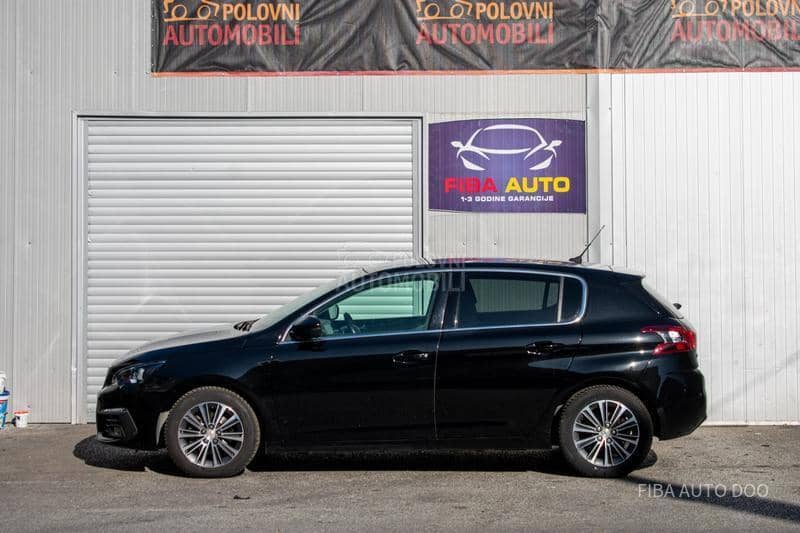 Peugeot 308 1.2 Allure EAT Led