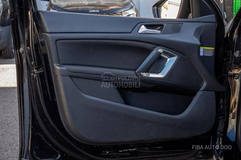 Peugeot 308 1.2 Allure EAT Led