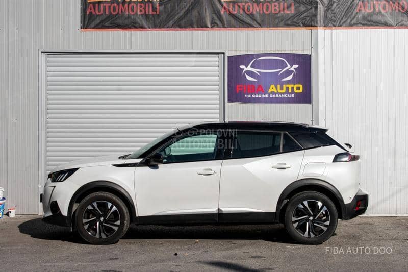 Peugeot 2008 1.2 GT LINE