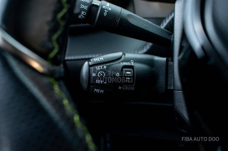 Peugeot 2008 1.2 GT LINE