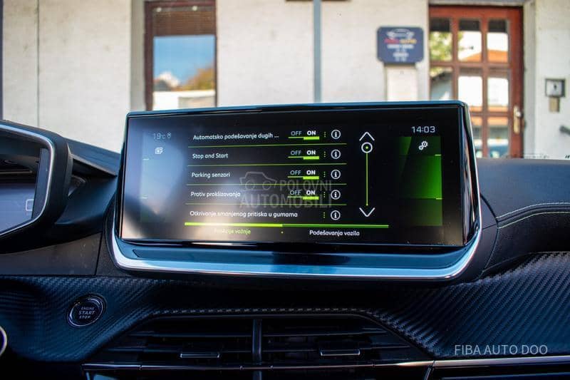 Peugeot 2008 1.2 GT LINE