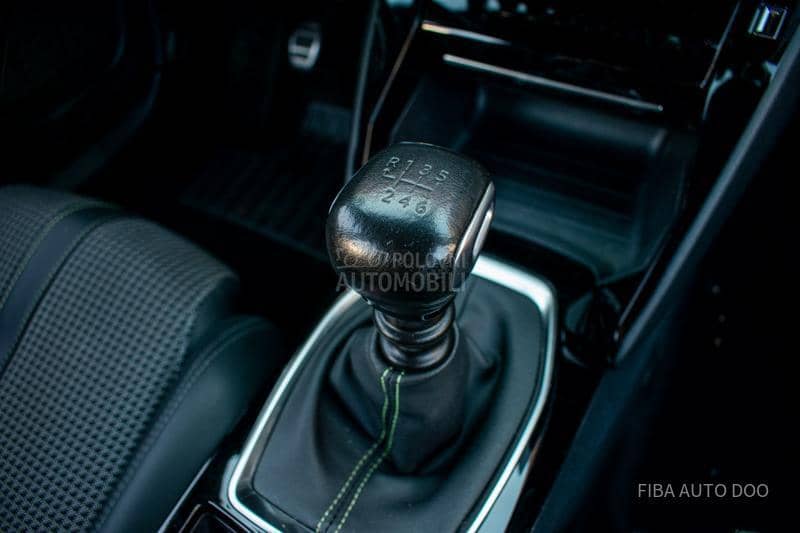 Peugeot 2008 1.2 GT LINE