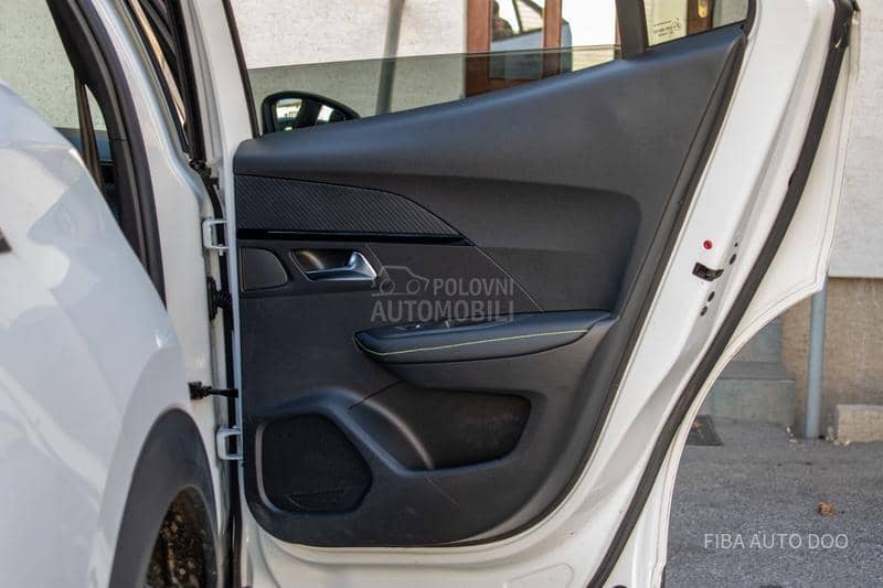 Peugeot 2008 1.2 GT LINE