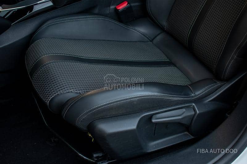 Peugeot 2008 1.2 GT LINE