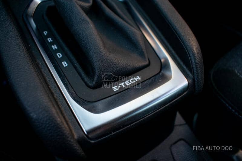 Renault Clio 1.6Etech AUT0MAT