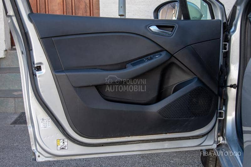 Renault Clio 1.6Etech AUT0MAT