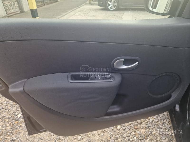 Renault Clio 1.2 54780 K.M.