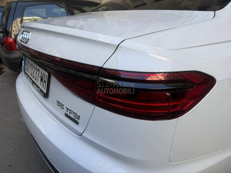 Audi A8 55TFSI HYBRID NOV