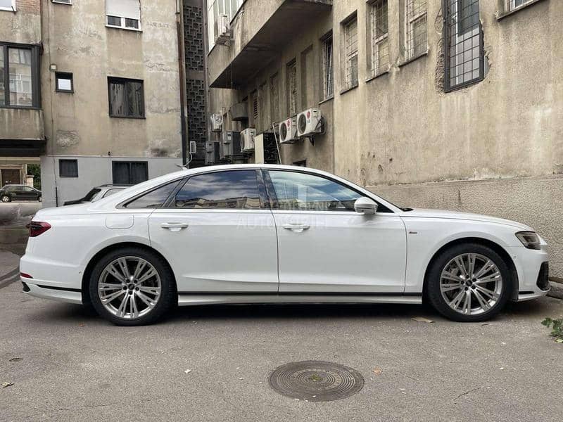 Audi A8 55TFSI HYBRID NOV
