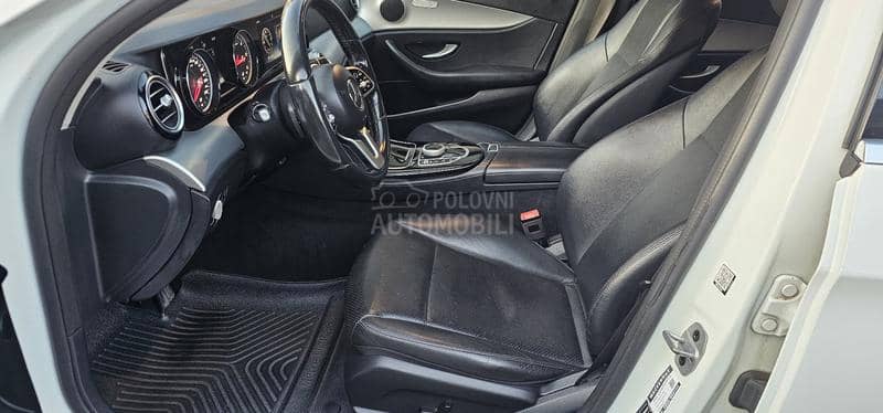 Mercedes Benz E 200 poovoljno