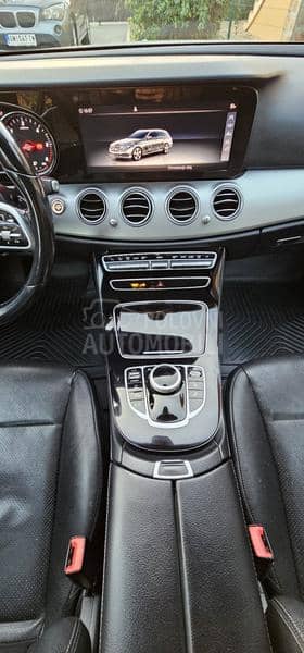 Mercedes Benz E 200 poovoljno