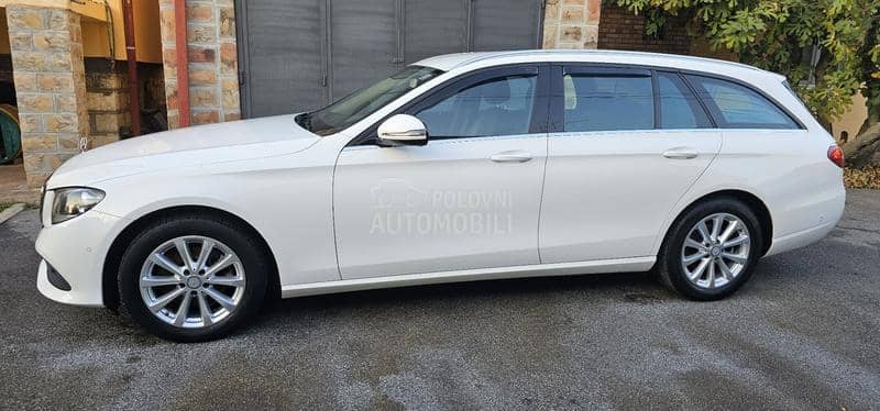 Mercedes Benz E 200 poovoljno