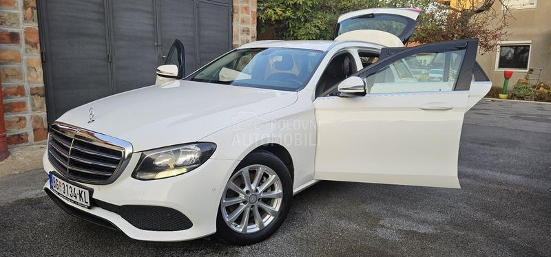 Mercedes Benz E 200 poovoljno
