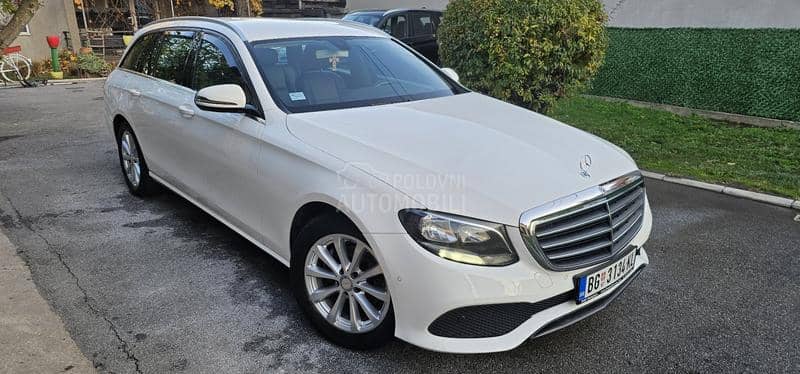 Mercedes Benz E 200 poovoljno