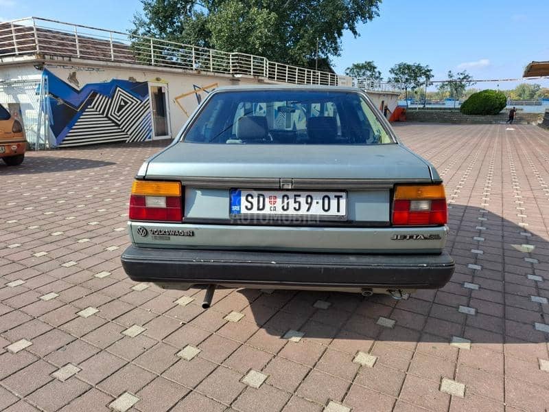 Volkswagen Jetta 1,8 P.L.I.N