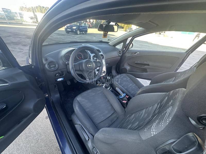 Opel Corsa D 