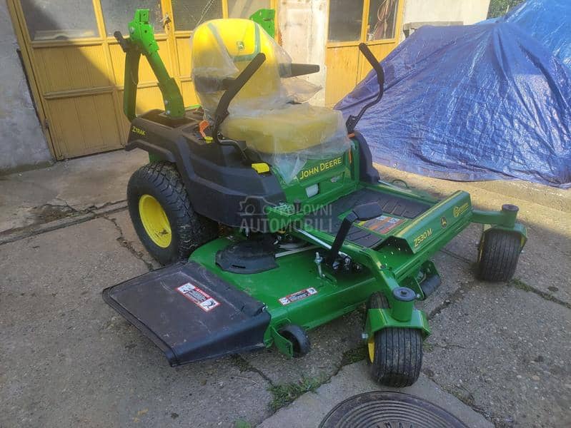 John Deere Z 530 M NOVO