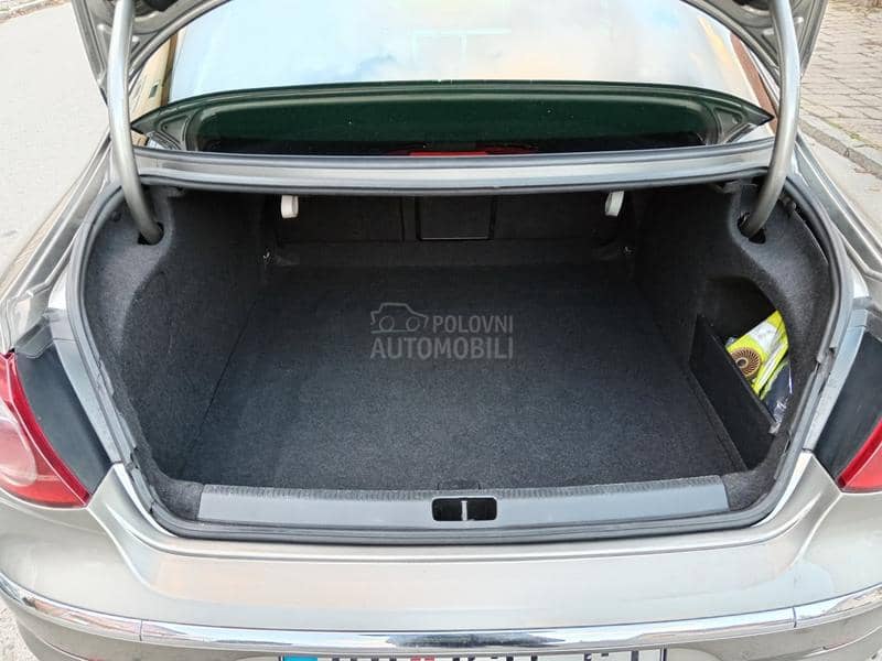 Volkswagen Passat CC 2.0TDI DSG R LINE