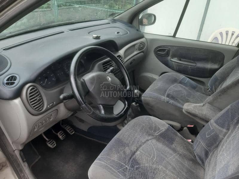 Renault Scenic 1,9 dci