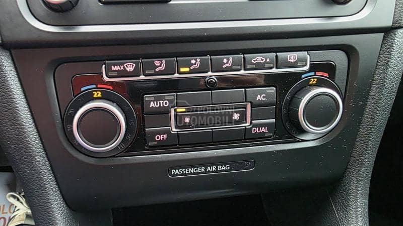 Volkswagen Golf 6 1.6 TDI HIGH-LINE