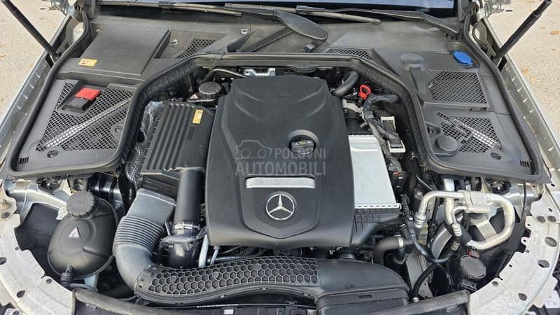 Mercedes Benz C 180 1.6 PREMIUM PLUS