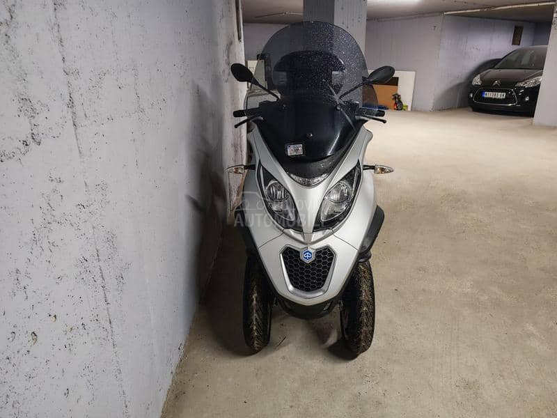 Piaggio Mp3