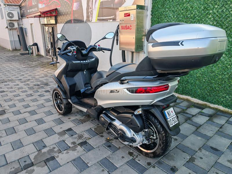 Piaggio Mp3