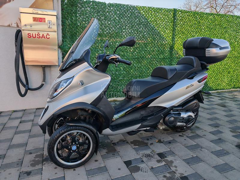 Piaggio Mp3