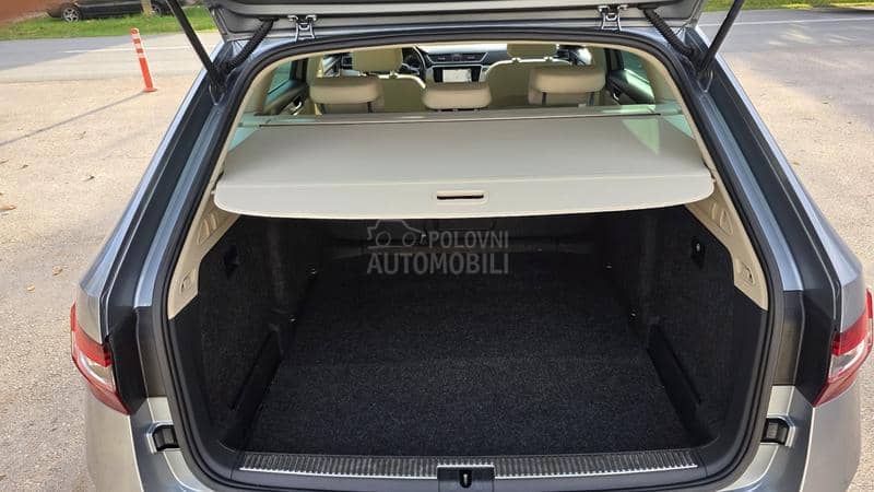 Škoda Superb 2.0 TDI STAYLE DSG