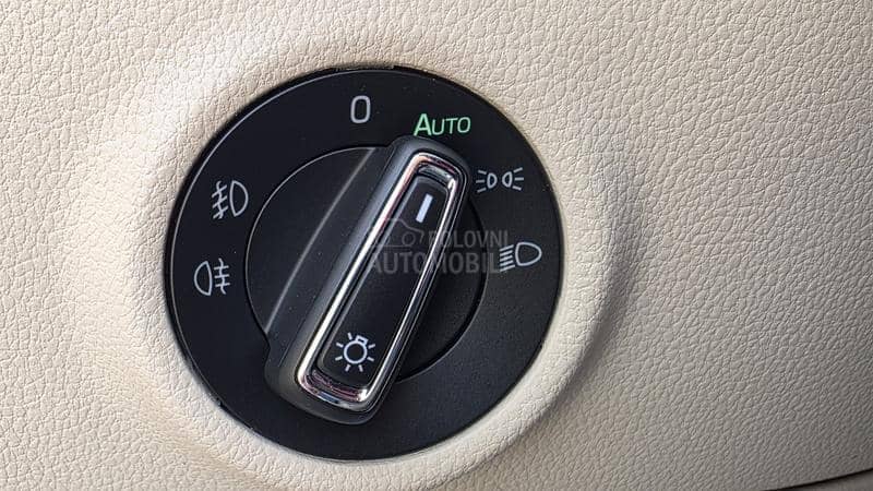 Škoda Superb 2.0 TDI STAYLE DSG