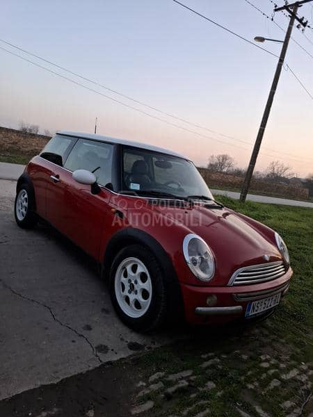 MINI Cooper 