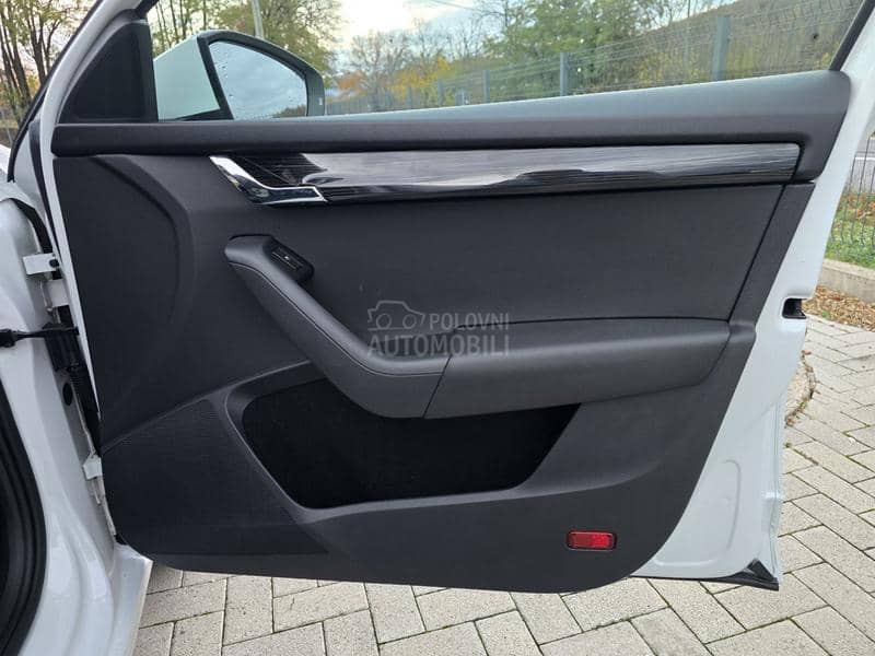 Škoda Octavia 2.0TDI DSG