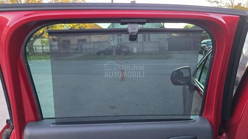 Peugeot 3008 2.0HDI Allure pano