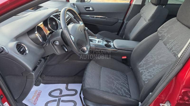 Peugeot 3008 2.0HDI Allure pano