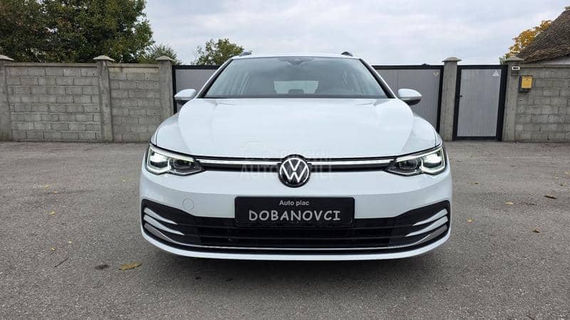 Volkswagen Golf 8 2.0 TDI HIGH-LINE